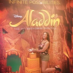 Meet your Posher, Jasmine